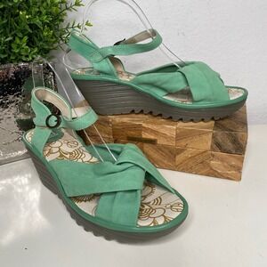 FLY LONDON Yoel Green Suede Wedge Sandals Ankle Strap Twist Front 40 EU/9-9.5 US